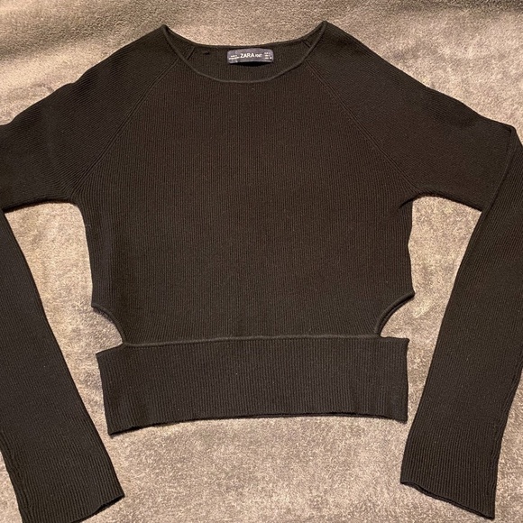 Zara Knit Long Sleeve Crop - Picture 1 of 1
